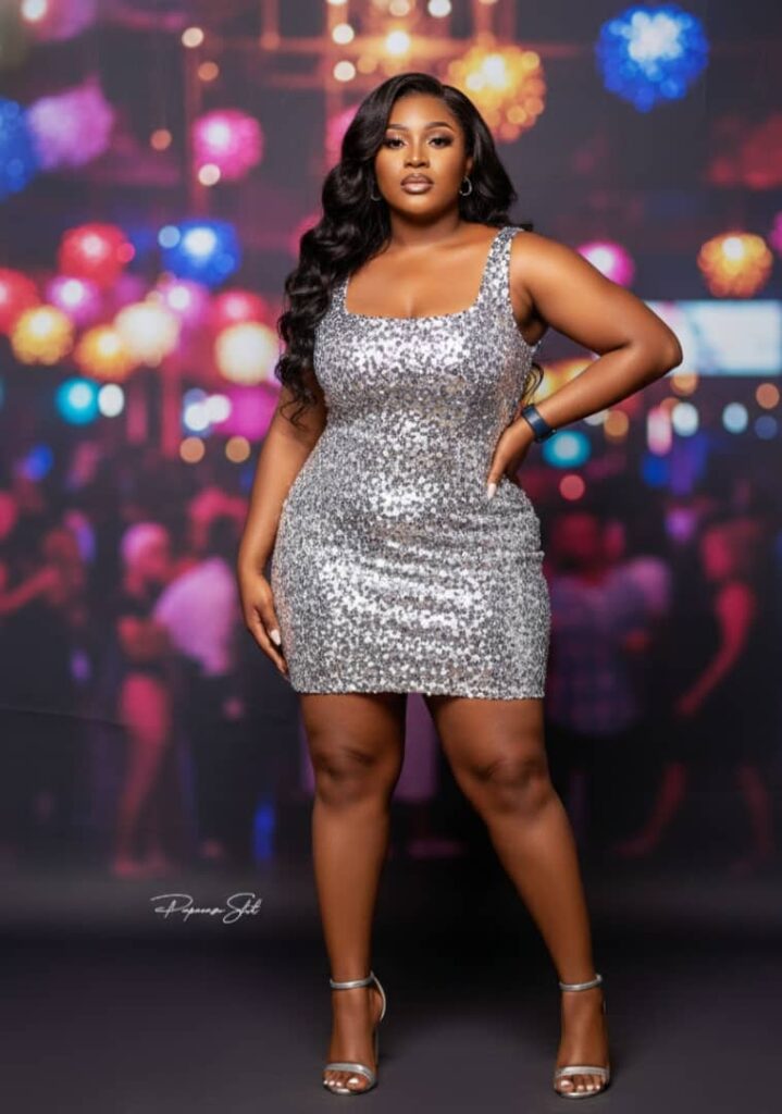 PLUS SIZE FASHION FOR SPECIAL OCCASION